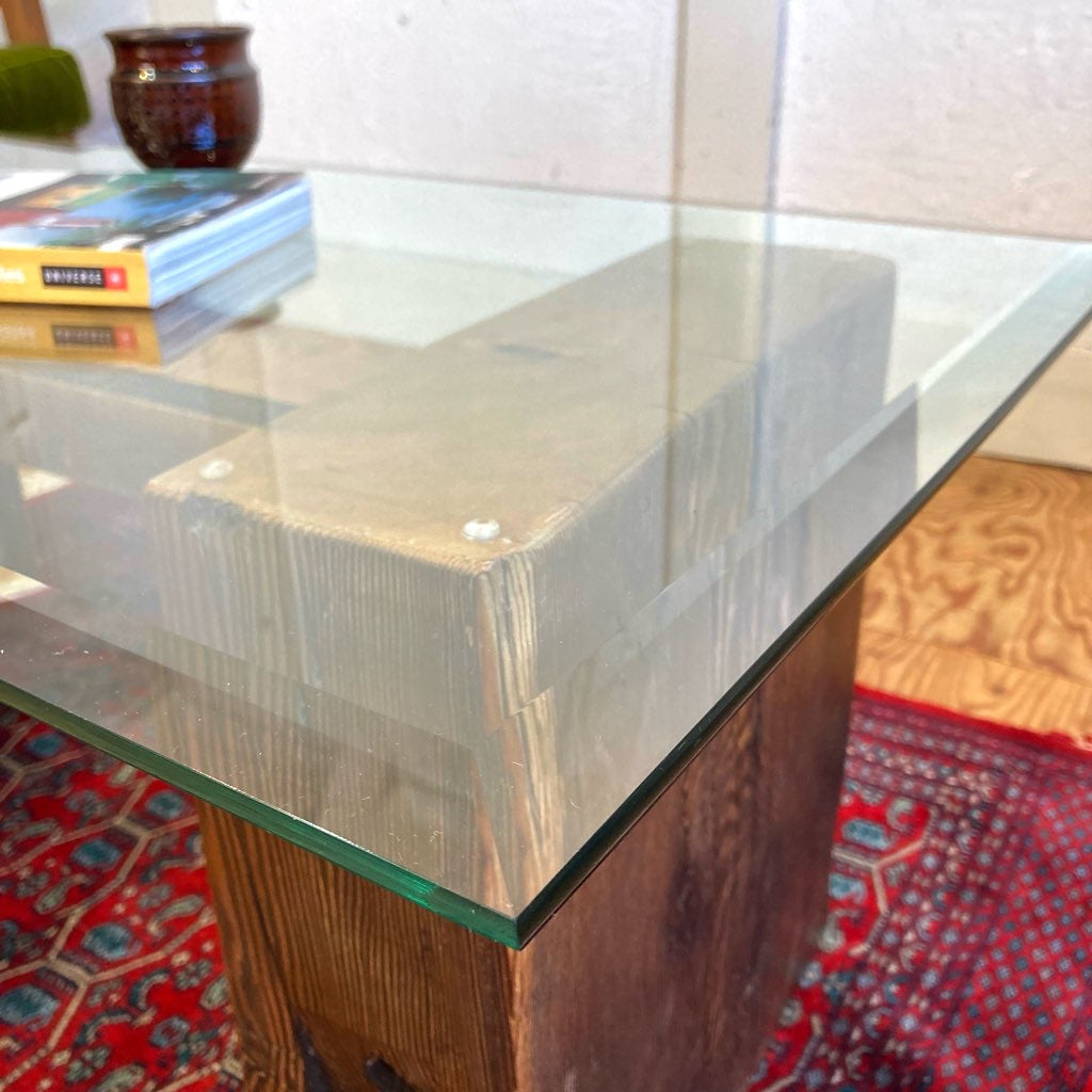 古材脚のガラステーブル センターテーブル リメイクテーブル